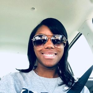 Meet your Posher, Tiana